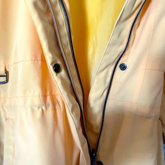 ZeroXposur Authentic Element Protector Yellow Ski Jacket – Size Medium - Picture 11 of 12